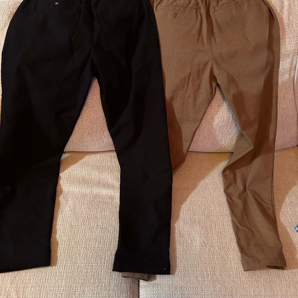 Old Navy Men's Black and Tan Chinos